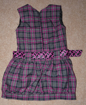 Dívčí šaty bez rukávu - 3