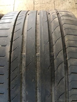 325/35/20 prodám 2ks pneu - 3