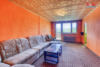 Prodej bytu 4+1, 85 m², Hostomice, ul. Dobříšská - 3