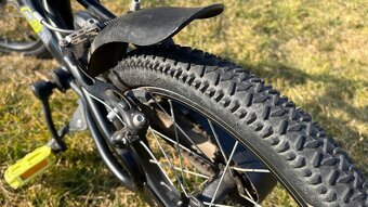 Dětské kolo Btwin dark hero 500 velikost 16" - 3