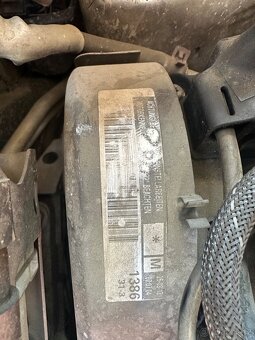 Prodam motor Škoda Octavie CFHC 103kw převodovka DSG - 3
