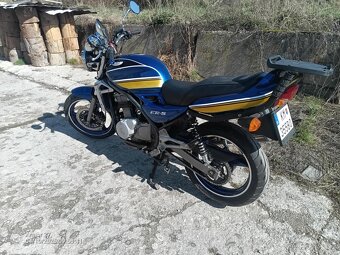 Kawasaki ER5 - 3