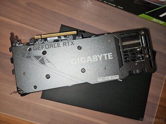 Grafická karta herní Gigabyte Gaming OC RTX 3070 8GB ZÁRUKA - 3