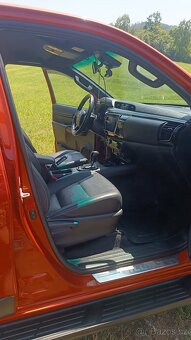 prodám Toyota Hilux - 3