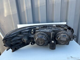 Přední světlo halogen S60, V70, XC70 - 3