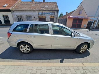 Opel Astra h - 3