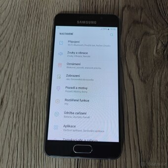 Samsung Galaxy A3 (2016)-4,7" Super AMOLED /LTE,GPS - 3
