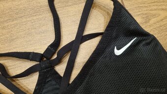 Sportovní podprsenka NIKE Pro - 3