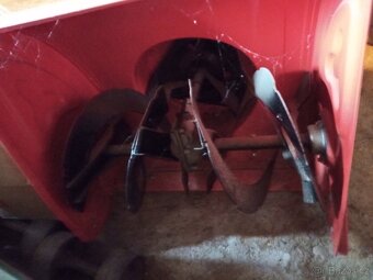 Prodám sněžnou frezu - 3