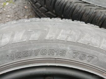 Prodám sadu kol Renault 155/70R13 letní - 3