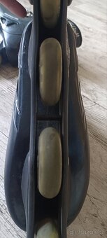 Kolečkové brusle. 2x použité. - 3