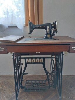Šicí stroj lada - 3
