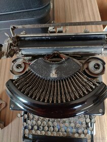 Remington psací stroj - 3