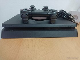 Sony Playstation 4 Slim, ovladač - 3