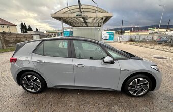 ID3 Pure performance, 55kWh,rok 10/2021,najeto 55123km - 3
