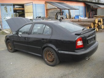 Skoda Octavia RS1 - 3