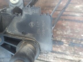 Prodám motorek zadního stěrače FABIA - 3