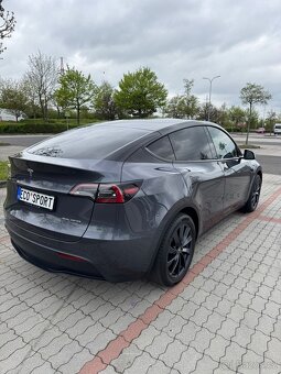 Tesla Model Y LR 2022 - 3