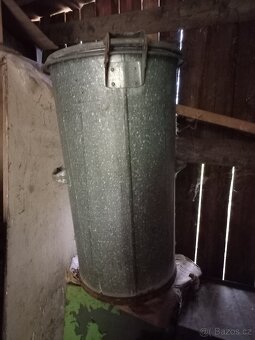 Prodám klasickou pozinkovanou plechovou popelnici - 3