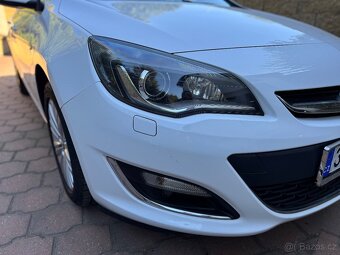 Opel Astra J 1.6 CDTI Diesel - 3