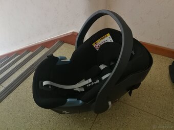 Dětská autosedačka Cybex Aton - vajíčko - 3