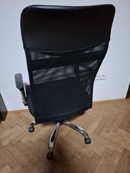 Kancelářská židle se síťovým opěradlem - 3