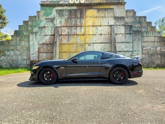 Ford Mustang 5.0 GT - 3
