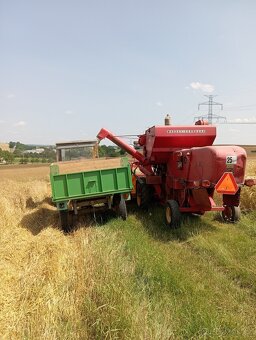 Kombajn Massey Ferguson - 3