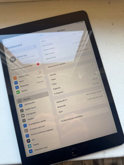 Ipad 8 Generace Apple iOS Tablet Wifi Internet - 3