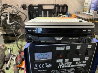 Autorádio Pioneer AVH-PS700DVD - 3