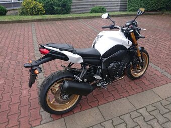 Yamaha FZ8 N 2010 - 3
