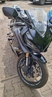 HONDA CBR 650R TOP STAV - 3