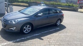 Hyundai I40, kombi - 3