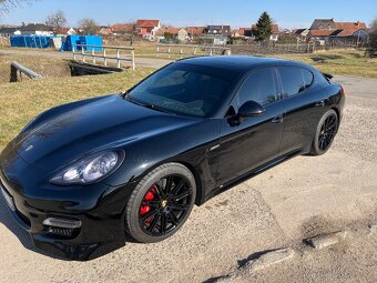 Porsche Panamera Turbo - 3