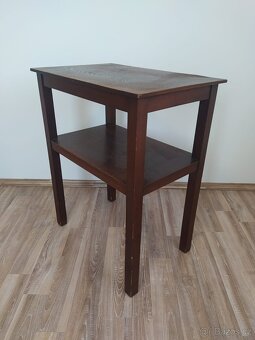 Starožitný odkládací stolek - 3