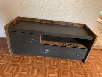 Dětský nebo teenagerský pokoj—https://www.sconto.cz/serie-pr - 3