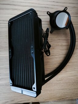 Vodní chlazení NZXT Kraken 240 # displej # ZÁNOVNÍ - 3