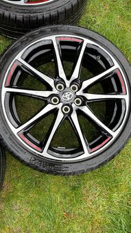 Letni komplety Yaris NG - 3