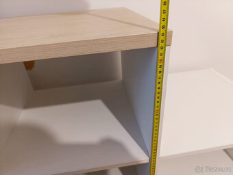 Bílá komoda s úložnými boxy - 3