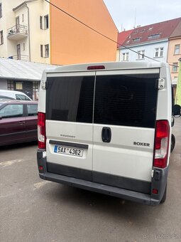 Peugeot Boxer r.v2016 9Míst - 3