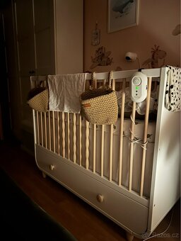 Dětská postýlka Ikea Myllra + matrace a chránič - 3