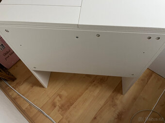 Toaletní stůl IKEA - 3