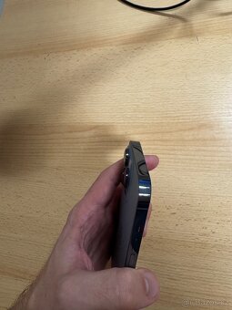 iPhone 13 Pro – 128 GB | krom displeje jako nový - 3