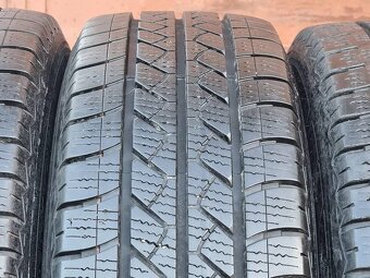 Zimní Goodyear 195/60/16C - 3