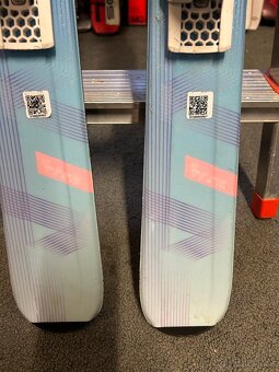 Dětské juniorské lyže HEAD 127cm - 3