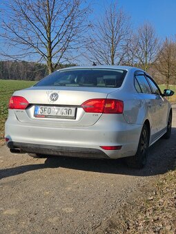 VW Jetta 2014 - 3