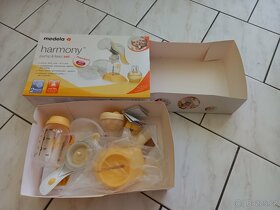 Manuální odsávačka Medela Harmony - 3