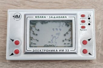 Ruská digihra Žába chytající motýly - 3