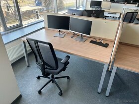 Kancelarsky nabytek - stoly/supliky - 3