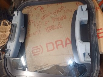 Obytné auto minibus vikýř střešní okno větračka - 3